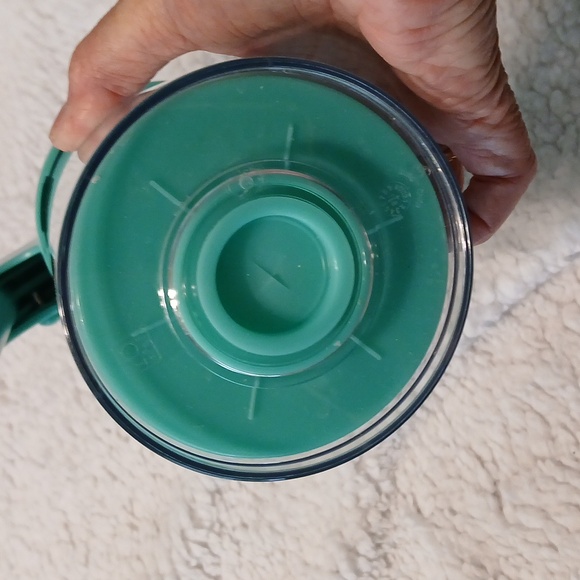 Pampered chef batter mixer - Picture 3 of 4